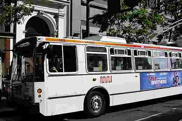 旧金山将对谷歌、Facebook使用城市公交车站征税